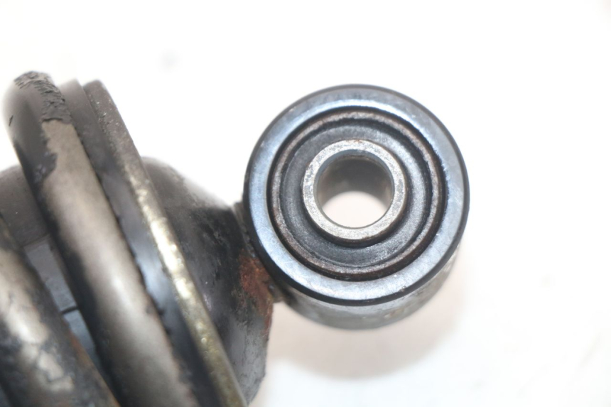 photo de FEDERBEIN SUZUKI GS F 500 (2004 - 2007) - Kennzeichnungen und Originalreferenzen