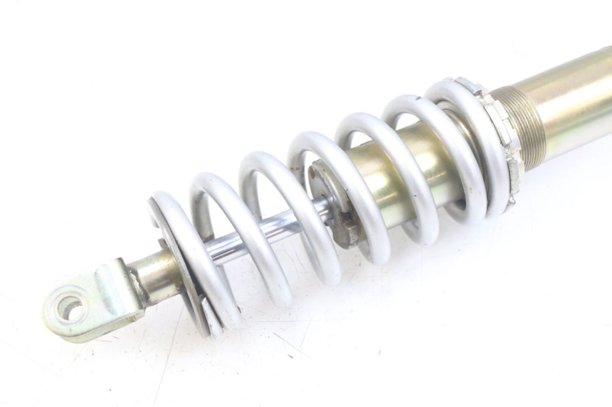 photo de FEDERBEIN YAMAHA TTR 125 (2000 - 2020) - Oberflächenzustand und Material