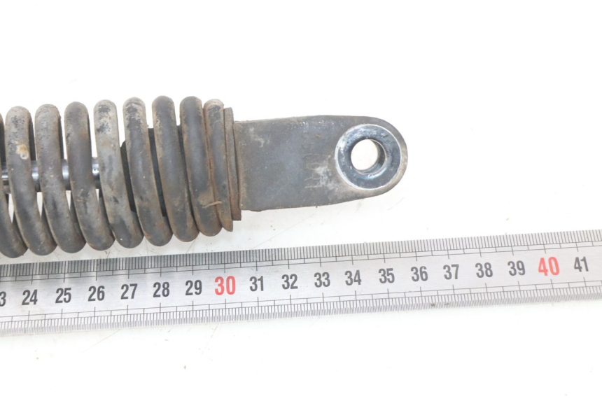 photo de HINTERE FEDERUNG PIAGGIO VESPA LX 2T 50 (2005 - 2013) - Detailansicht des Bauteils