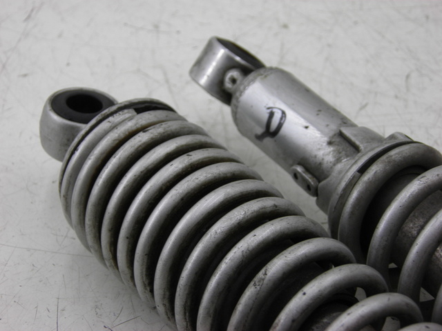 photo de FEDERBEIN YAMAHA YBR CUSTOM 125 (2008 - 2010) - Technische Nahaufnahme