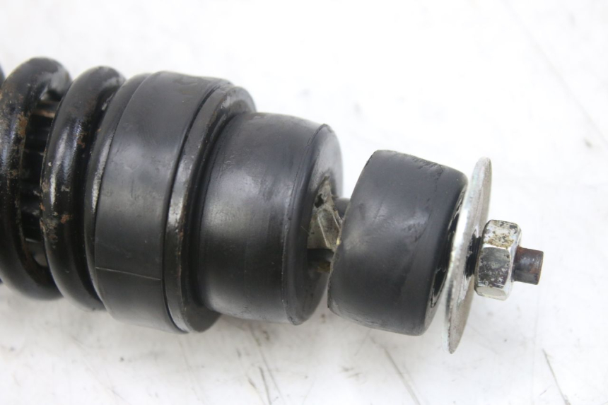 photo de HINTERE FEDERUNG PIAGGIO ZIP 4T 50 (2018 - 2020) - Zoom auf Gebrauchszustand