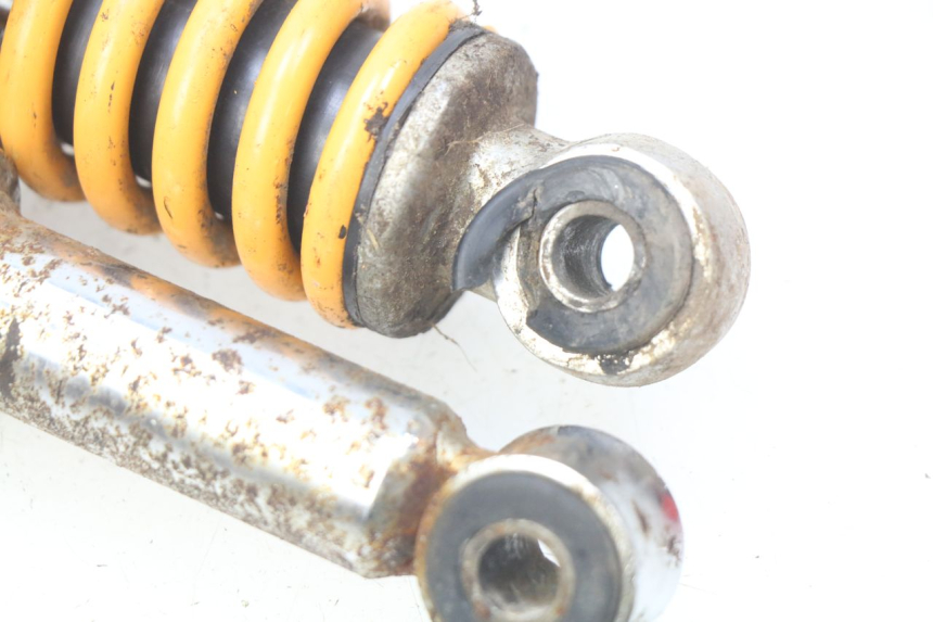 photo de VORDERDäMPFER CHINESE QUAD ENFANT ATV PUMA 50 - Details der Befestigungspunkte