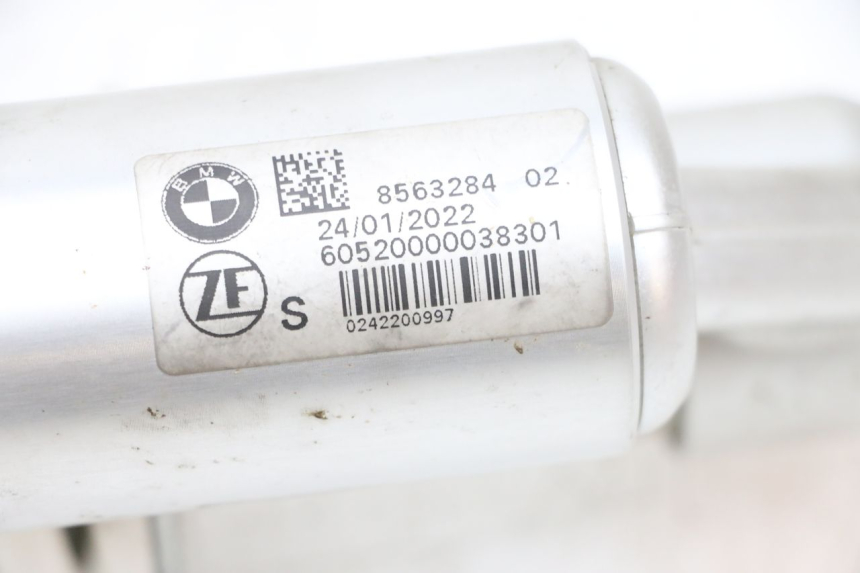 photo de FEDERBEIN VORNE BMW R GS 1250 (2021 - 2024) - Oberflächenzustand und Material