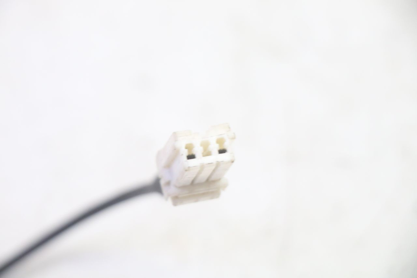 photo de TRANSPONDERANTENNE PEUGEOT ELYSEO 125 (1999 - 2004) - Technische Nahaufnahme