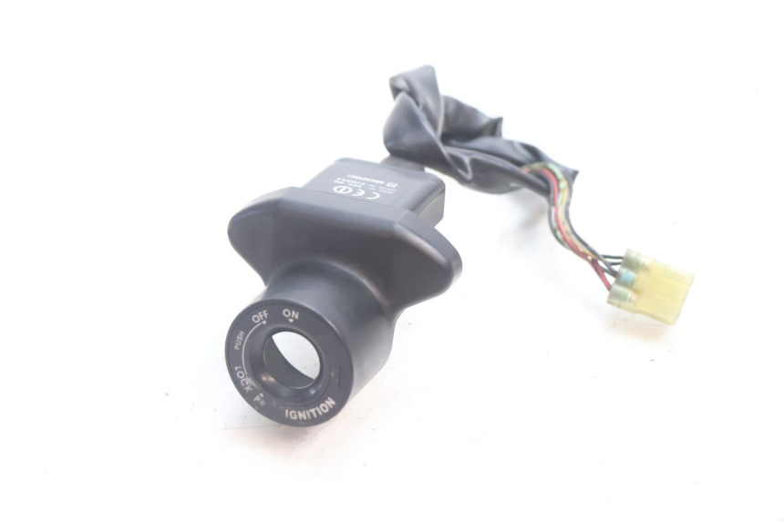 photo de TRANSPONDERANTENNE YAMAHA FJR 1300 (2001 - 2005) - Hauptansicht