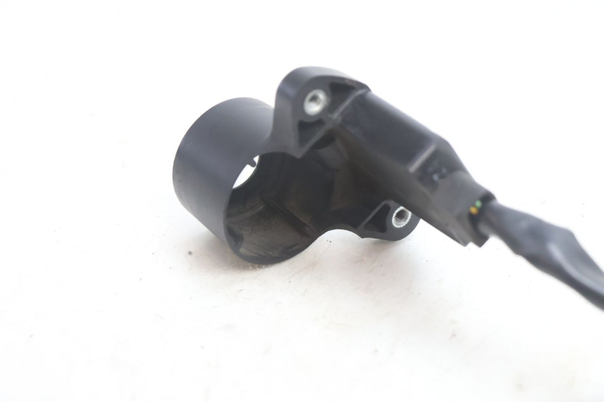 photo de TRANSPONDERANTENNE YAMAHA FJR 1300 (2001 - 2005) - Technische Nahaufnahme