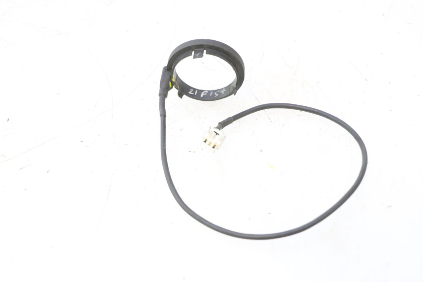 photo de TRANSPONDERANTENNE PIAGGIO LIBERTY IGET S 125 (2016 - 2020) - Detailansicht des Bauteils