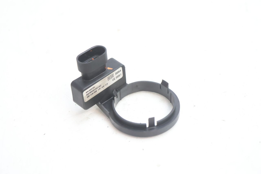 photo de TRANSPONDERANTENNE PIAGGIO MP3 LT 400 (2007 - 2012) - Hauptansicht