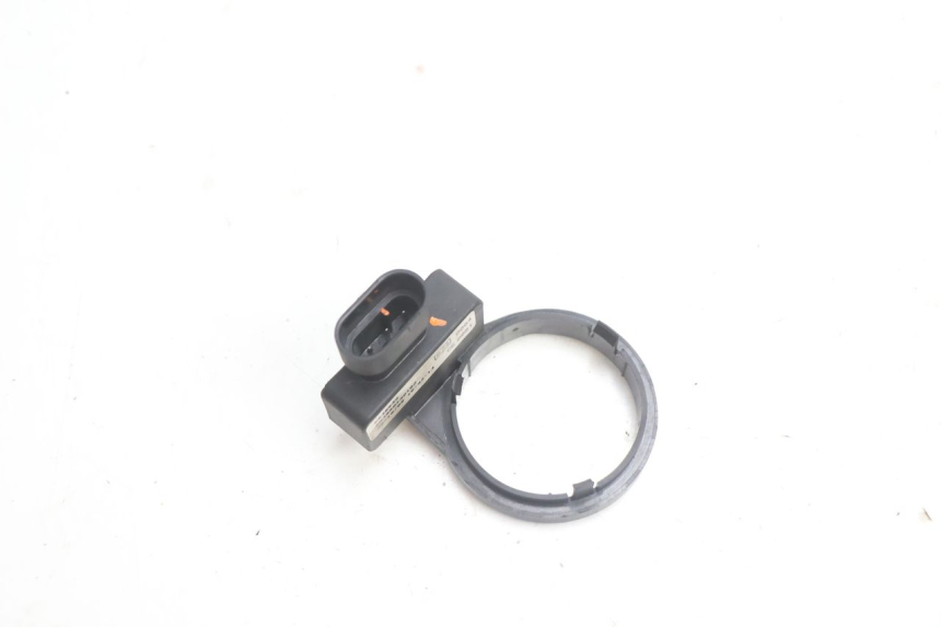 photo de TRANSPONDERANTENNE PIAGGIO MP3 LT 400 (2007 - 2012) - Zoom auf Gebrauchszustand