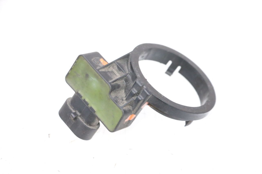 photo de TRANSPONDERANTENNE PIAGGIO MP3 RL 250 (2006 - 2010) - Alternative Perspektive