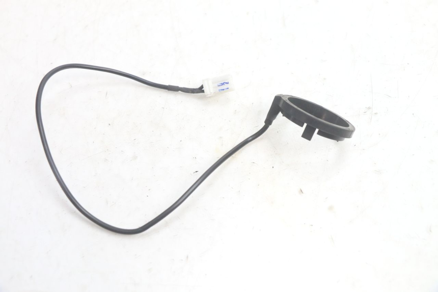 photo de TRANSPONDERANTENNE PIAGGIO MP3 125 (2006 - 2014) - Hauptansicht