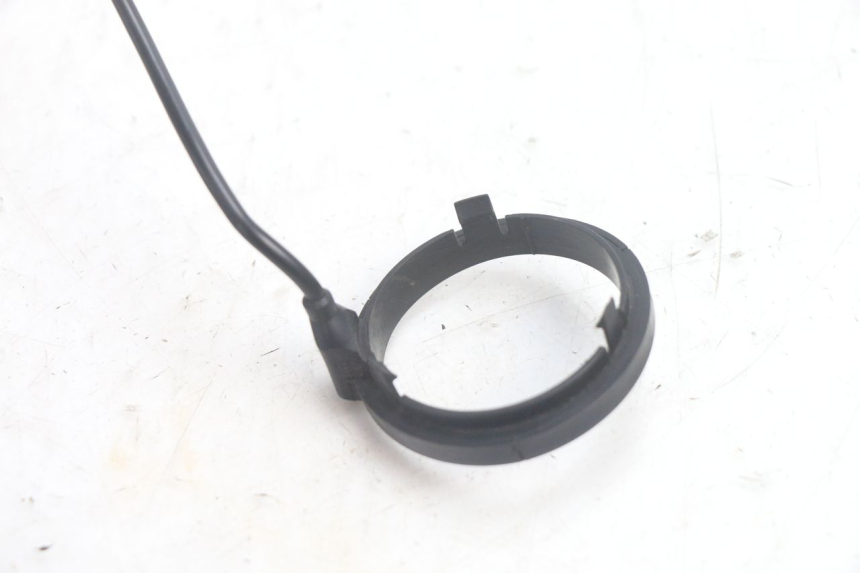 photo de TRANSPONDERANTENNE PIAGGIO MP3 125 (2006 - 2014) - Zoom auf Gebrauchszustand