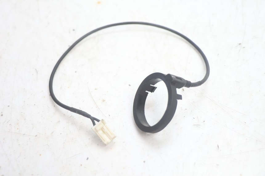 photo de TRANSPONDERANTENNE PIAGGIO MP3 125 (2006 - 2014) - Hauptansicht