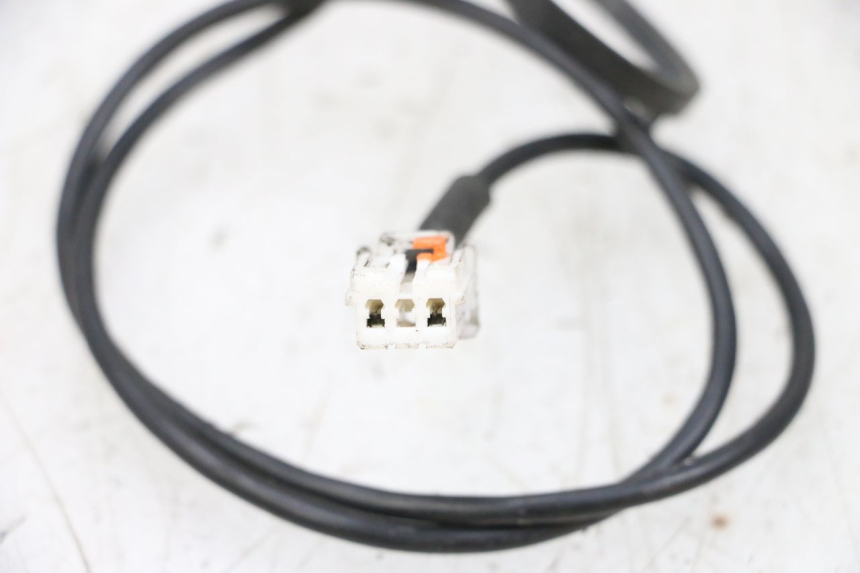 photo de TRANSPONDERANTENNE PEUGEOT SATELIS 125 (2006 - 2009) - Alternative Perspektive