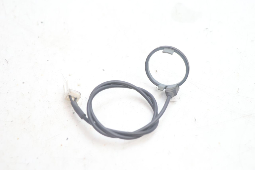 photo de TRANSPONDERANTENNE PEUGEOT SATELIS 125 (2013 - 2018) - Technische Nahaufnahme