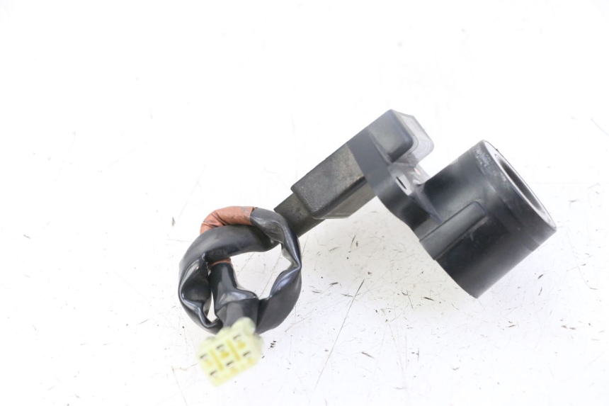 photo de TRANSPONDERANTENNE YAMAHA X-MAX XMAX 125 (2010 - 2013) - Details der Befestigungspunkte