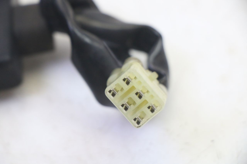 photo de TRANSPONDERANTENNE YAMAHA X-MAX XMAX 250 (2006 - 2009) - Details der Befestigungspunkte