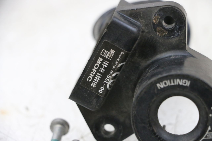 photo de TRANSPONDERANTENNE YAMAHA XMAX X-MAX 125 (2006 - 2009) - Technische Nahaufnahme