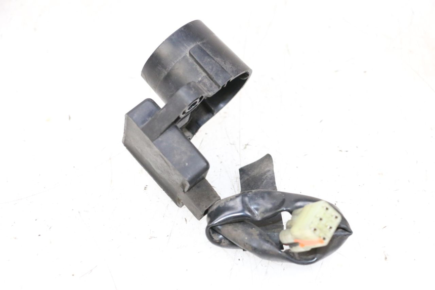 photo de TRANSPONDERANTENNE YAMAHA X-MAX XMAX 250 (2006 - 2009) - Technische Nahaufnahme