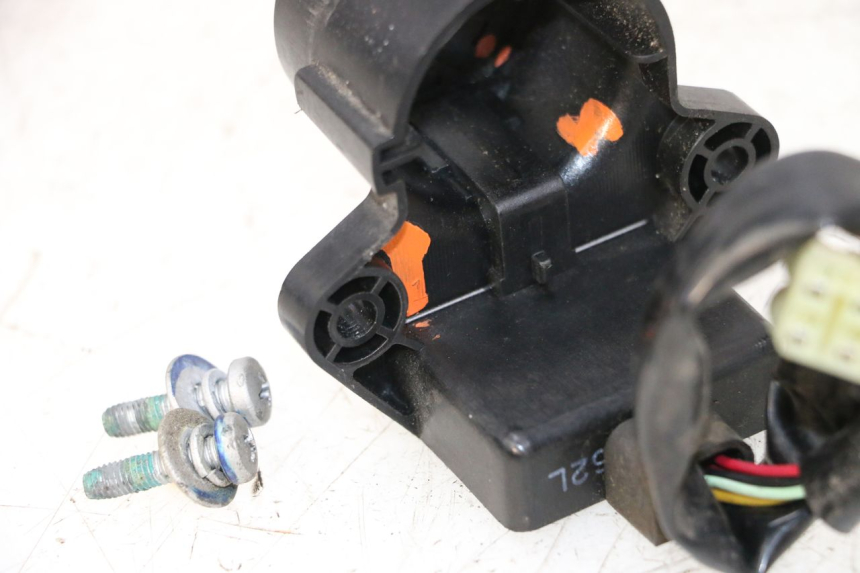 photo de TRANSPONDERANTENNE YAMAHA XMAX X-MAX 125 (2006 - 2009) - Technische Nahaufnahme