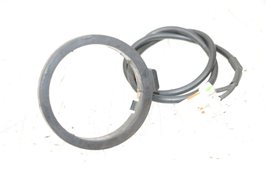 photo de TRANSPONDER-ANTENNE PIAGGIO X8 125 (2004 - 2007) - Hauptansicht