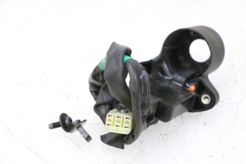 photo de TRANSPONDERANTENNE YAMAHA XJ6 600 (2008 - 2016) - Detailansicht des Bauteils