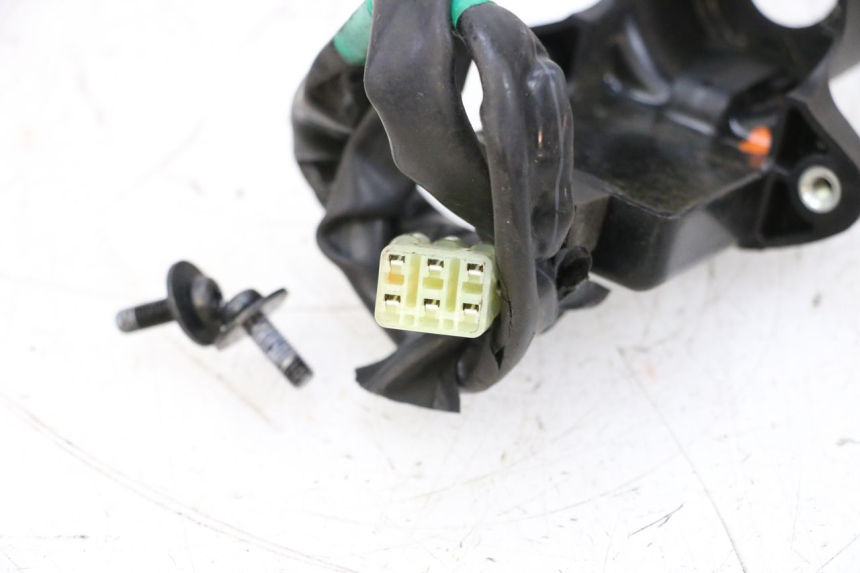 photo de TRANSPONDERANTENNE YAMAHA XJ6 600 (2008 - 2016) - Zoom auf Gebrauchszustand