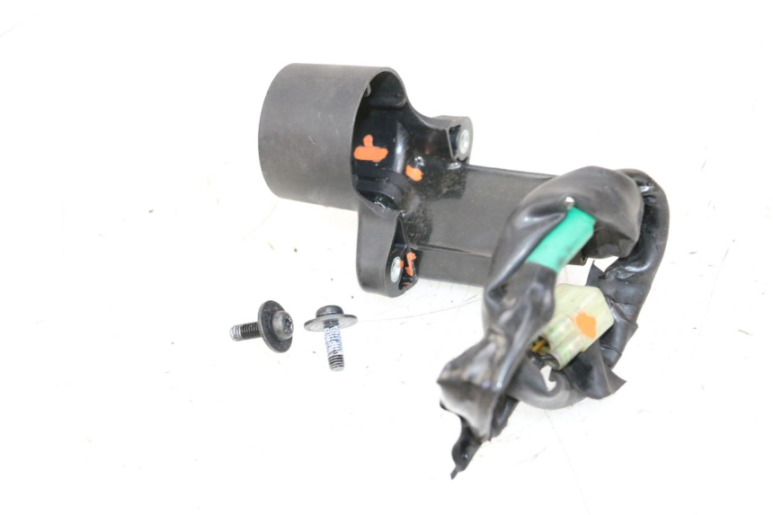 photo de TRANSPONDERANTENNE YAMAHA XJ6 600 (2008 - 2016) - Details der Befestigungspunkte