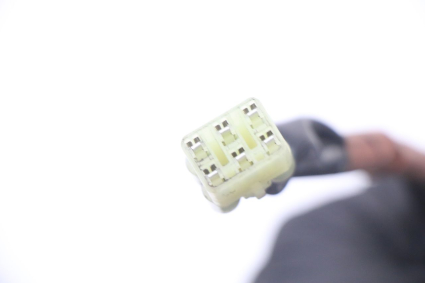 photo de TRANSPONDERANTENNE YAMAHA YP X-MAX XMAX 400 (2014 - 2017) - Details der Befestigungspunkte