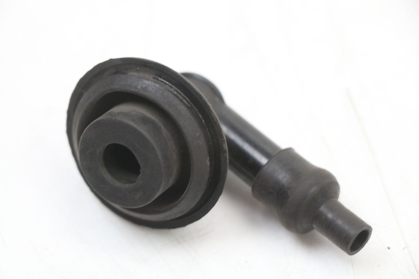 photo de ZÜNDKERZENSTECKER KYMCO AGILITY FR 2T 50 (2012 - 2017) - Detailansicht des Bauteils