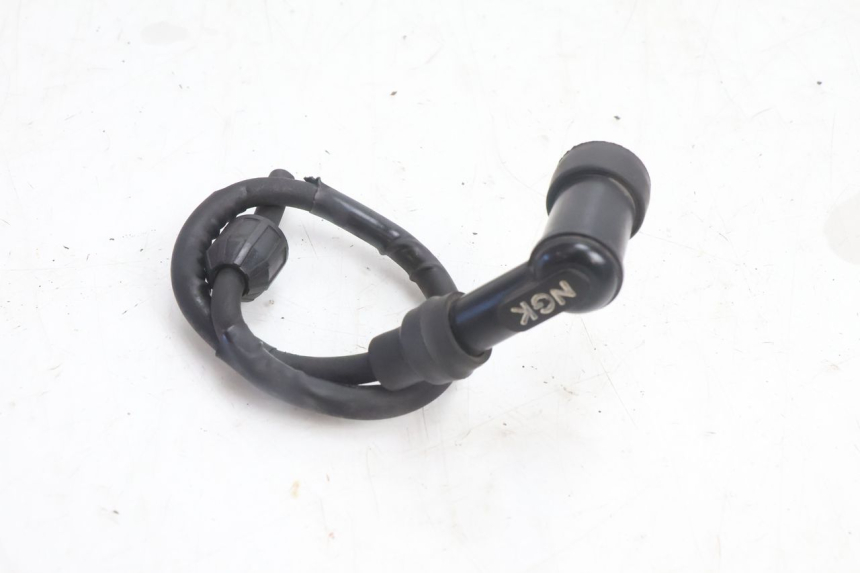 photo de ZÜNDKERZENSTECKER HONDA FES PANTHEON 125 (2003 - 2007) - Hauptansicht