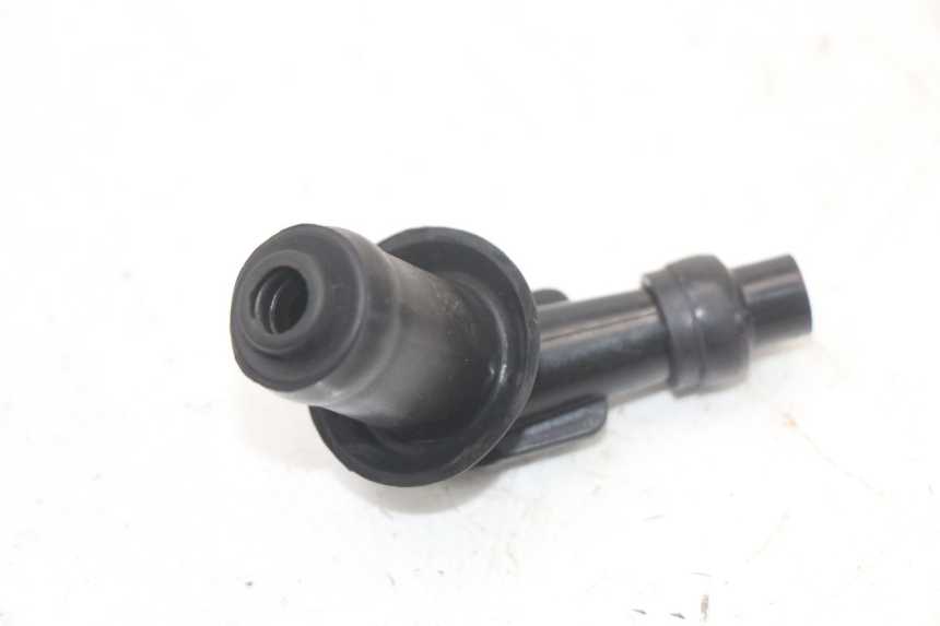 photo de ZÜNDKERZENSTECKER KYMCO AGILITY 4T 50 (2005 - 2018) - Zoom auf Gebrauchszustand