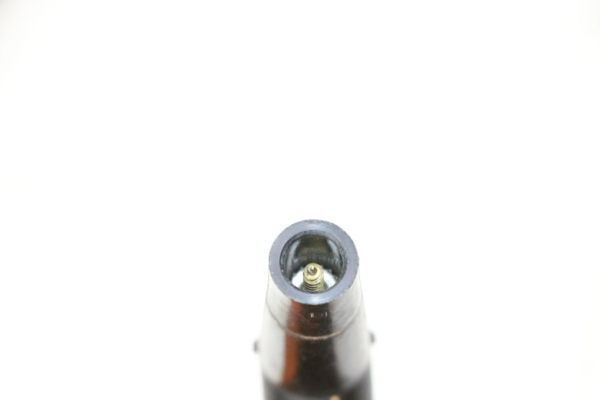 photo de ZÜNDKERZENSTECKER MBK X-LIMIT XLIMIT 50 (2007 - 2012) - Detailansicht des Bauteils