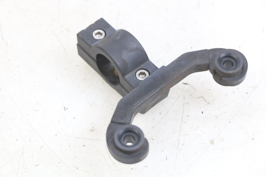 photo de TACHOHALTERUNG KYMCO AGILITY NAKED RENOUVO 2T 50 (2011 - 2018) - Zoom auf Gebrauchszustand