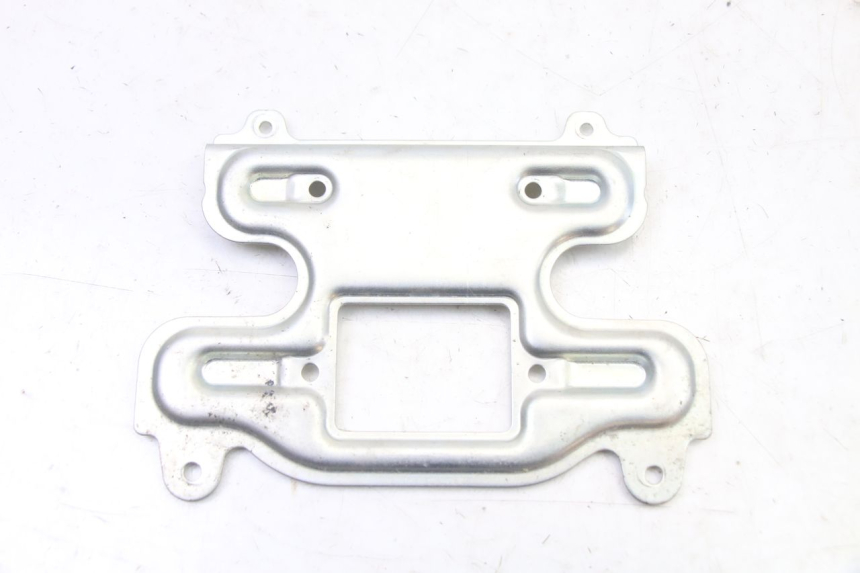 photo de TACHOMETER HALTER APRILIA SXR 50 (2021 - 2023) - Detailansicht des Bauteils