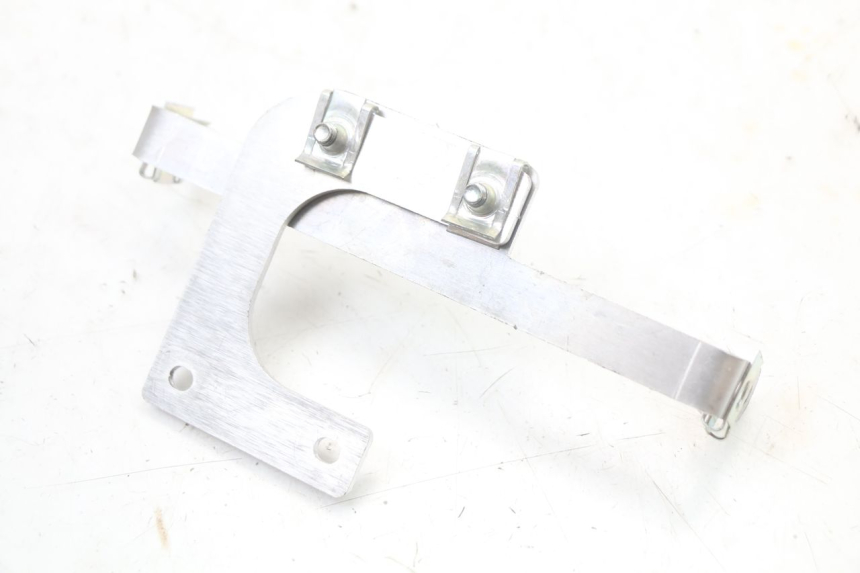 photo de TACHOMETER HALTER VENT DERAPAGE 50 (2018 - 2023) - Alternative Perspektive