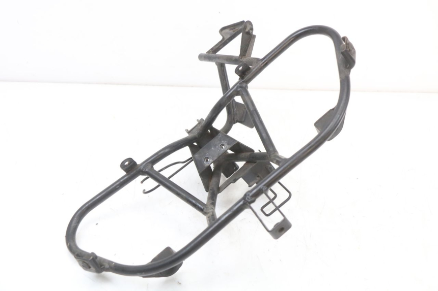 photo de VERKLEIDUNGSHALTER SUZUKI BURGMAN 125 (2007 - 2014) - Zoom auf Gebrauchszustand