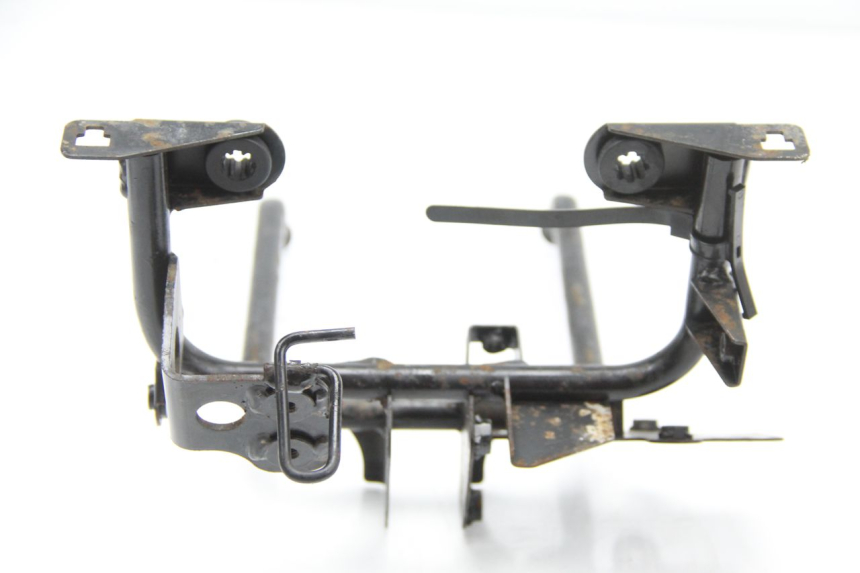 photo de VERKLEIDUNGSHALTER HONDA FES PANTHEON 125 (2003 - 2007) - Detailansicht des Bauteils