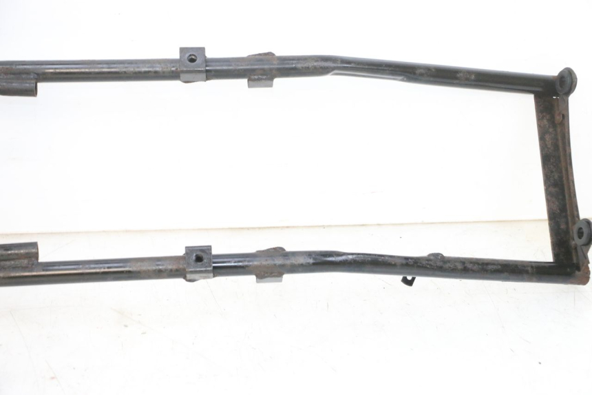 photo de VERKLEIDUNGSHALTER PIAGGIO MP3 RL 250 (2006 - 2010) - Charakteristische Merkmale