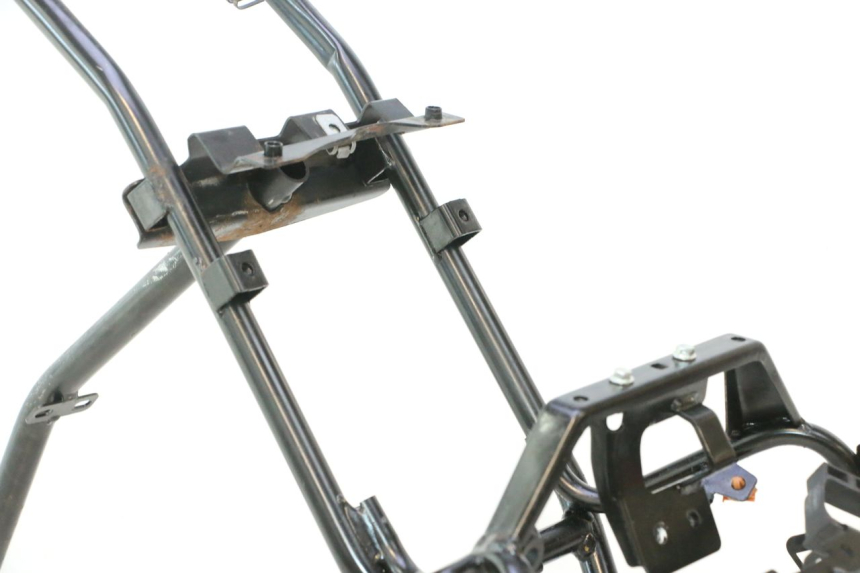 photo de VERKLEIDUNGSHALTER PIAGGIO MP3 500 (2016 - 2018) - Alternative Perspektive