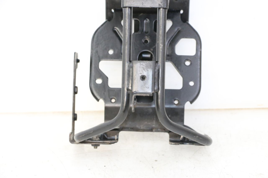 photo de VERKLEIDUNGSHALTER PEUGEOT SATELIS 125 (2013 - 2018) - Gesamtansicht des Produkts