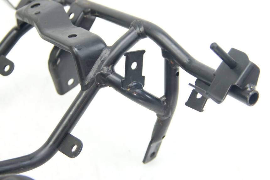 photo de VORDERE SPINNE SUZUKI SIXTEEN 125 (2008 - 2010) - Geprüftes Gebrauchtteil