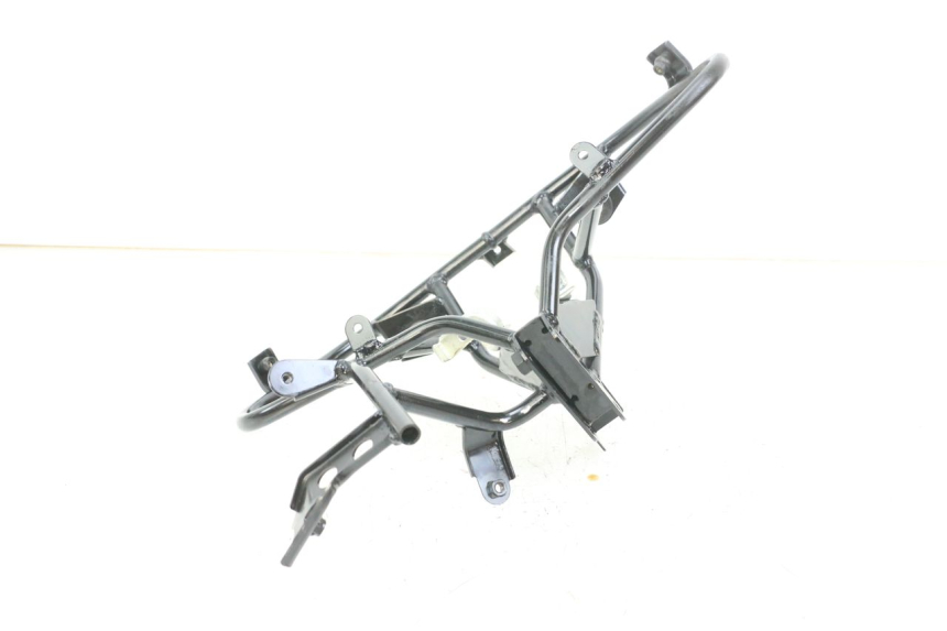 photo de VERKLEIDUNGSHALTER SUZUKI BURGMAN 125 (2018 - 2021) - Alternative Perspektive