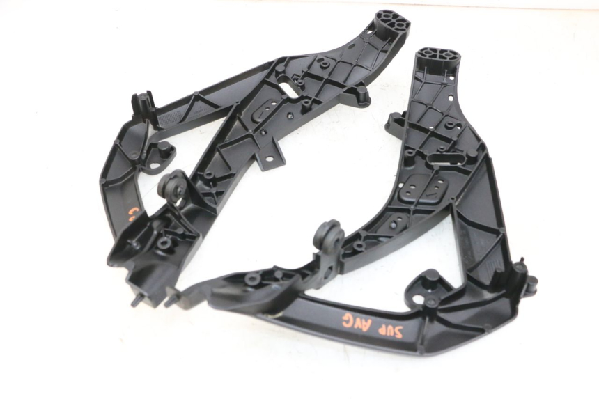 photo de VERKLEIDUNGSHALTER BMW R GS 1250 (2021 - 2024) - Oberflächenzustand und Material