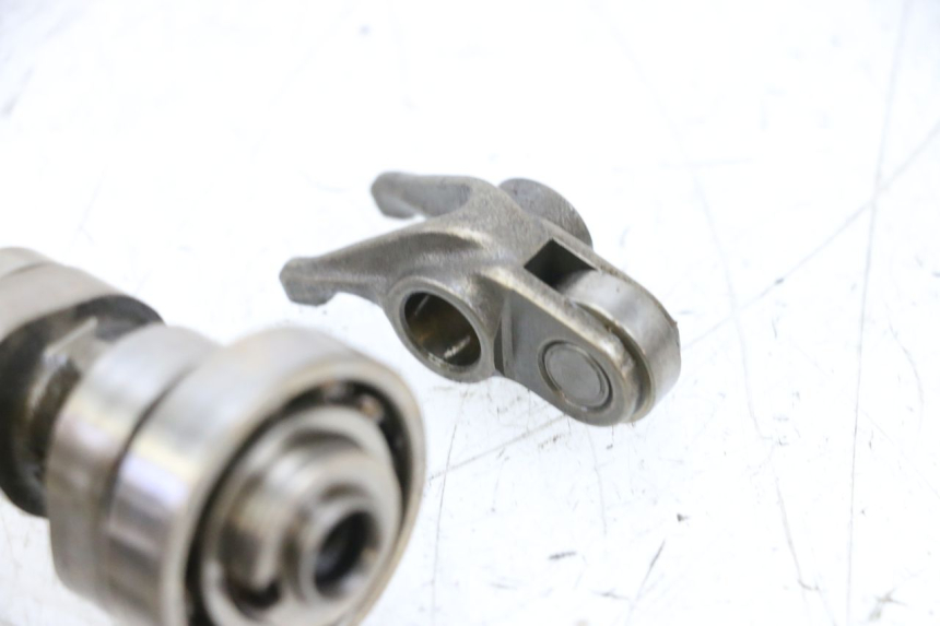 photo de NOCKENWELLE  YAMAHA NEOS NEO'S 4T 50 (2008 - 2016) - Details der Befestigungspunkte