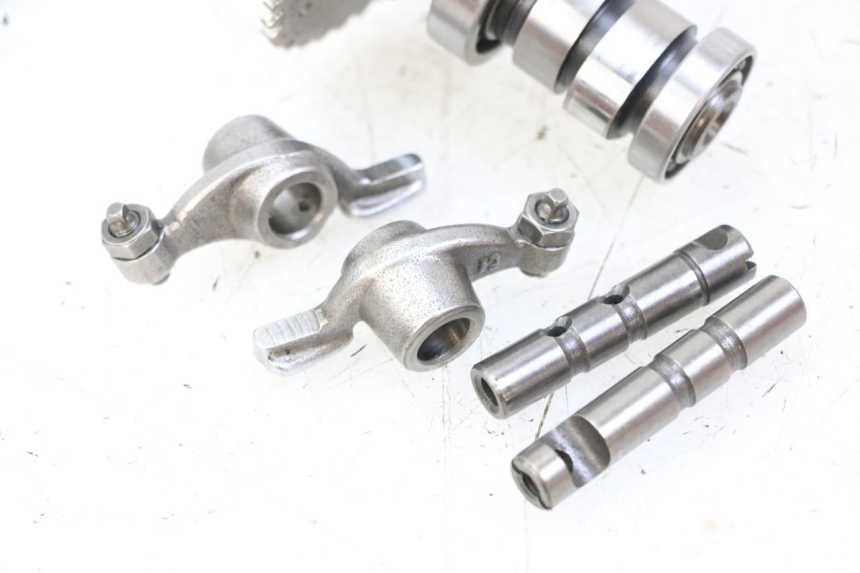 photo de NOCKENWELLE  PEUGEOT KISBEE 4T 50 (2018 - 2022) - Oberflächenzustand und Material