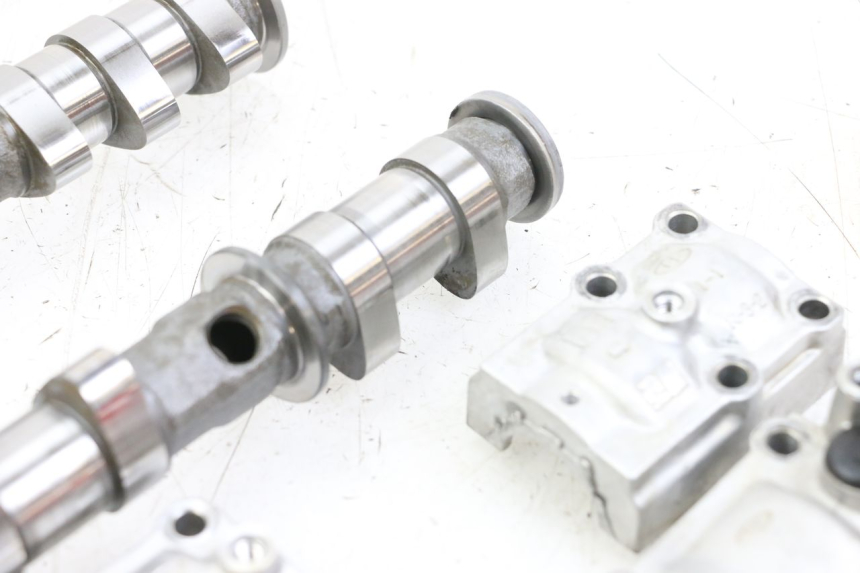 photo de NOCKENWELLE  YAMAHA TDM ABS 900 (2002 - 2014) - Details der Befestigungspunkte