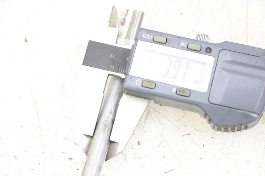 photo de KUPPLUNGSWELLE HYOSUNG GV AQUILA 125 (2000 - 2009) - Detailansicht des Bauteils