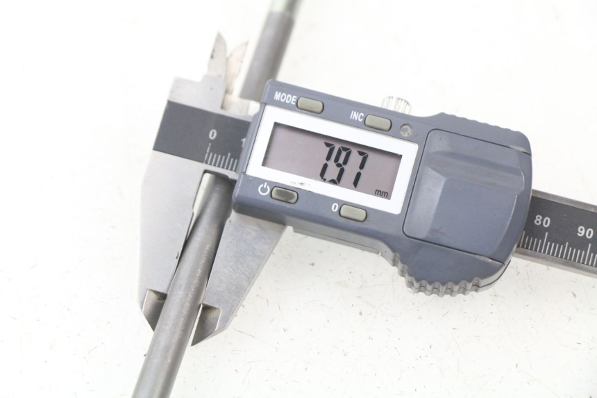 photo de KUPPLUNGSWELLE HONDA CBR RR FIREBLADE 1000 (2006 - 2007) - Detailansicht des Bauteils