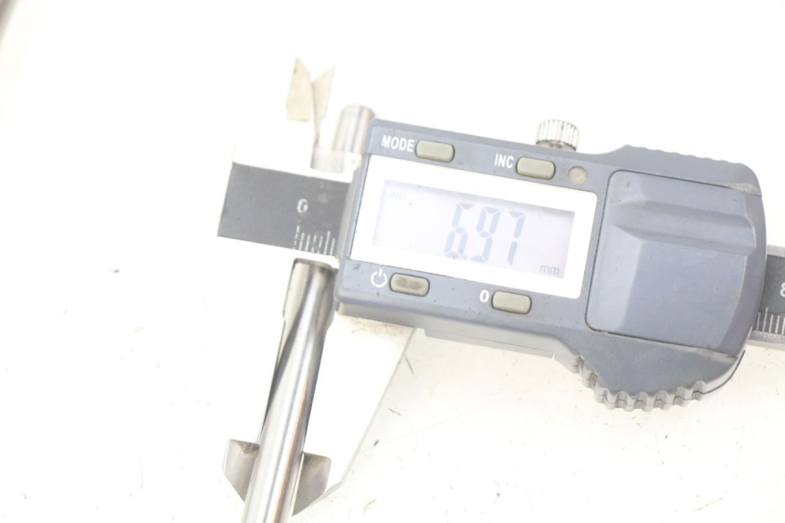 photo de KUPPLUNGSWELLE BMW F GS K81 850 (2018 - 2023) - Technische Nahaufnahme